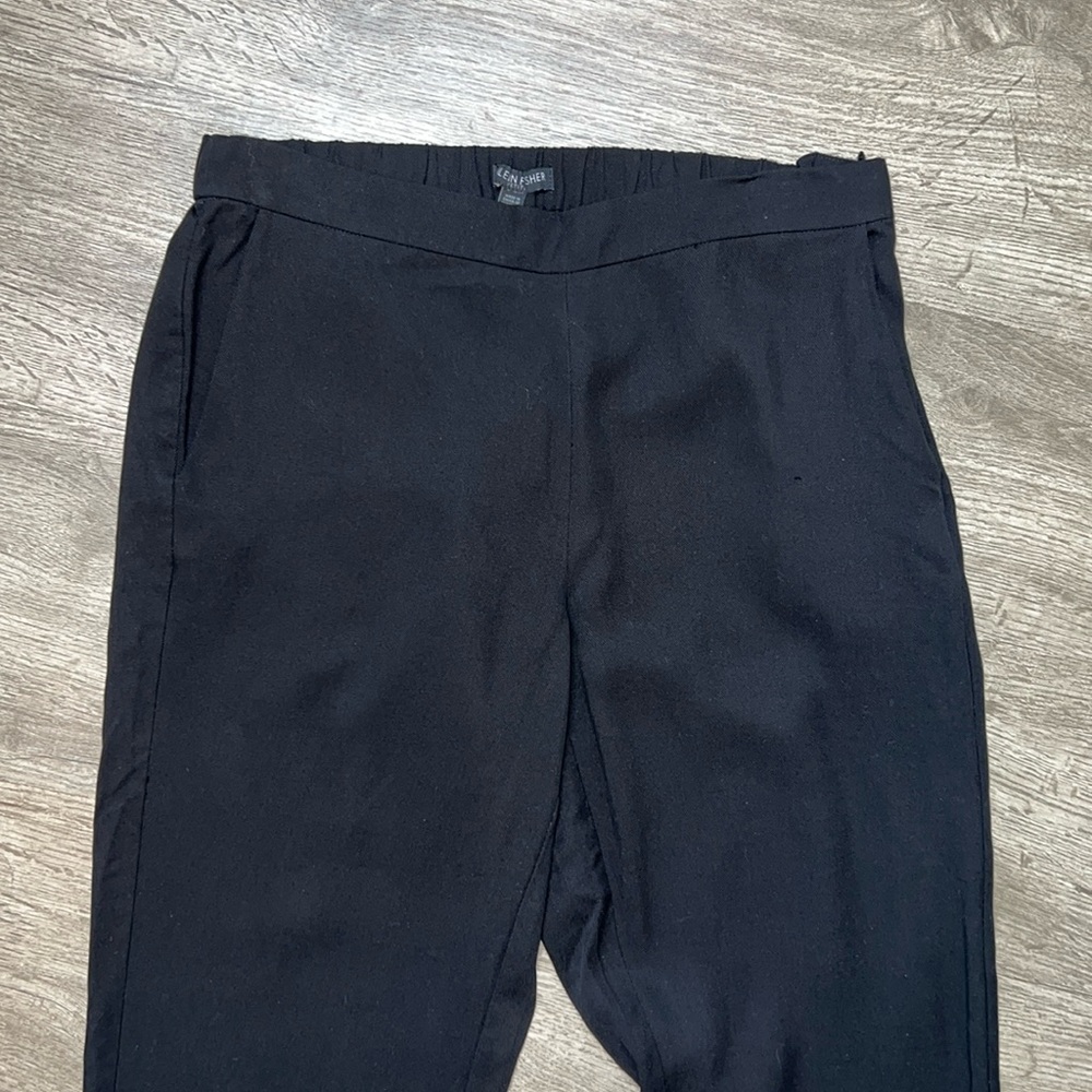 Eileen Fisher Crepe Pull On Tapered Black Pants - Picture 3 of 9